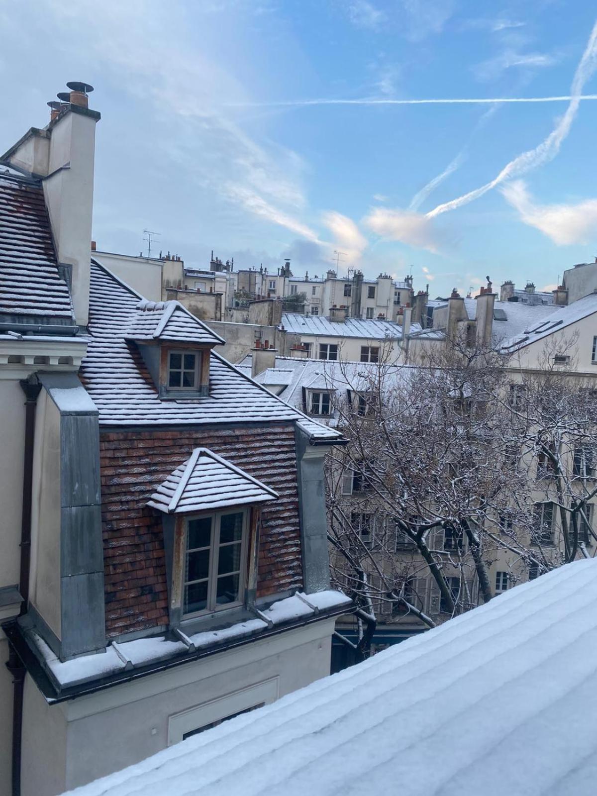 Hotel Les Degres De Notre Dame Parijs Buitenkant foto